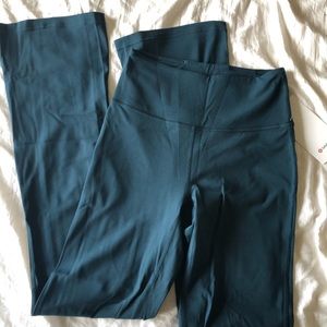 Lululemon Groove Pant Flare SHR *Nulu